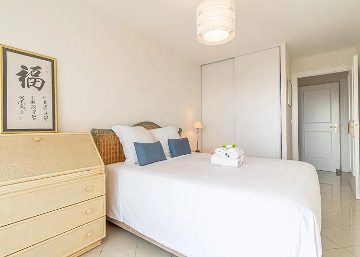 High-end With Pool And Panoramic Views بيت للعطل بوزولي