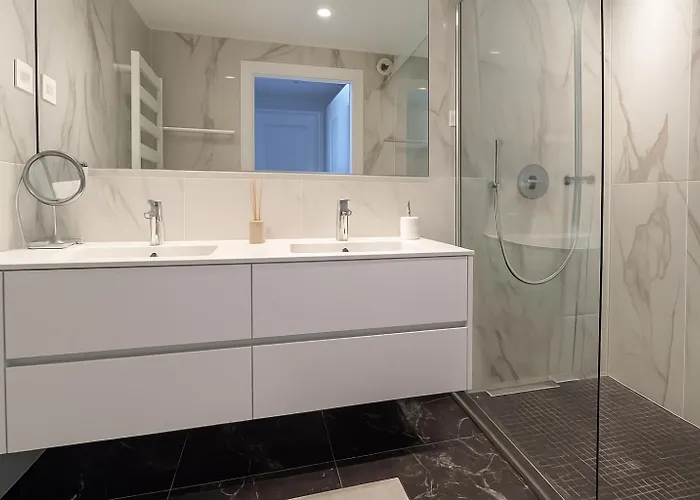 High-end With Pool And Panoramic Views بيت للعطل